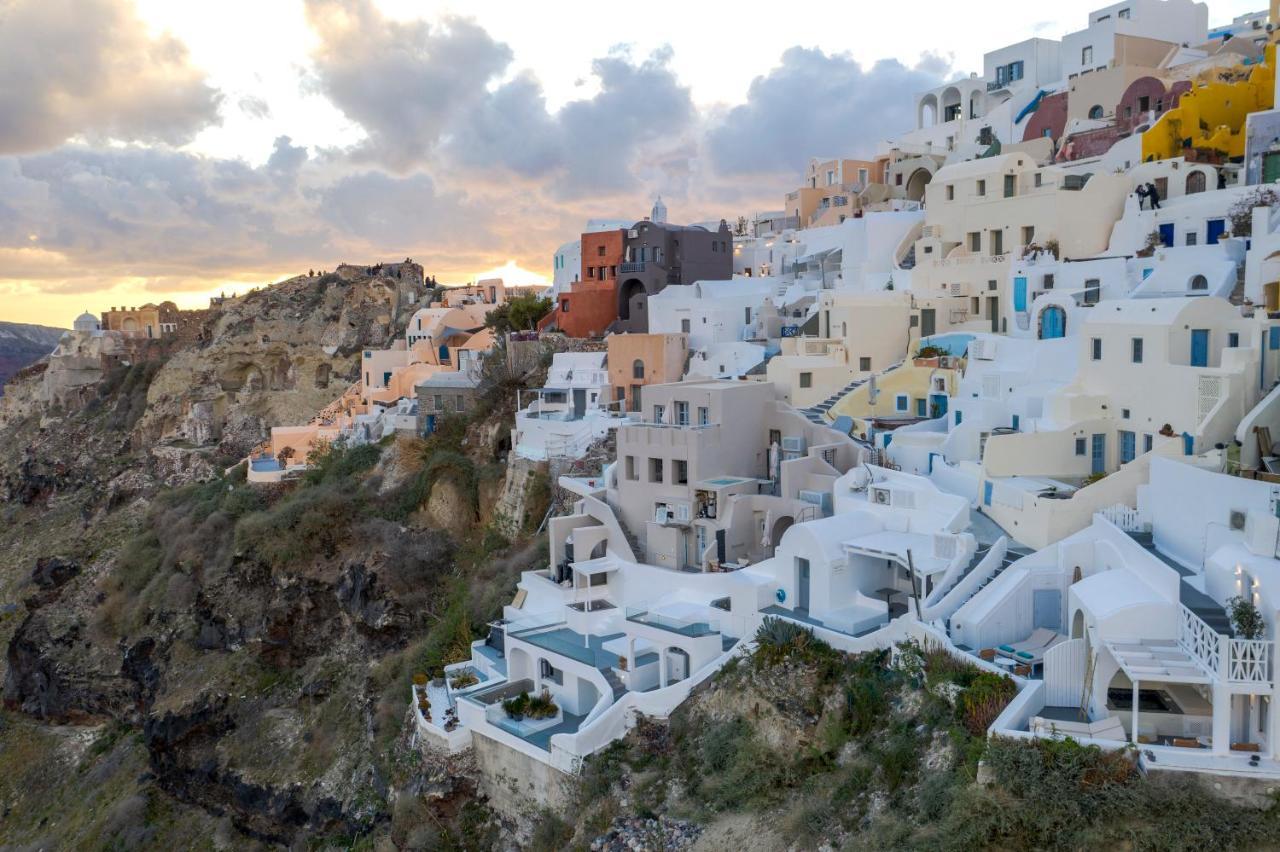 Helianthus Suites- Caldera Caves Oía Dış mekan fotoğraf