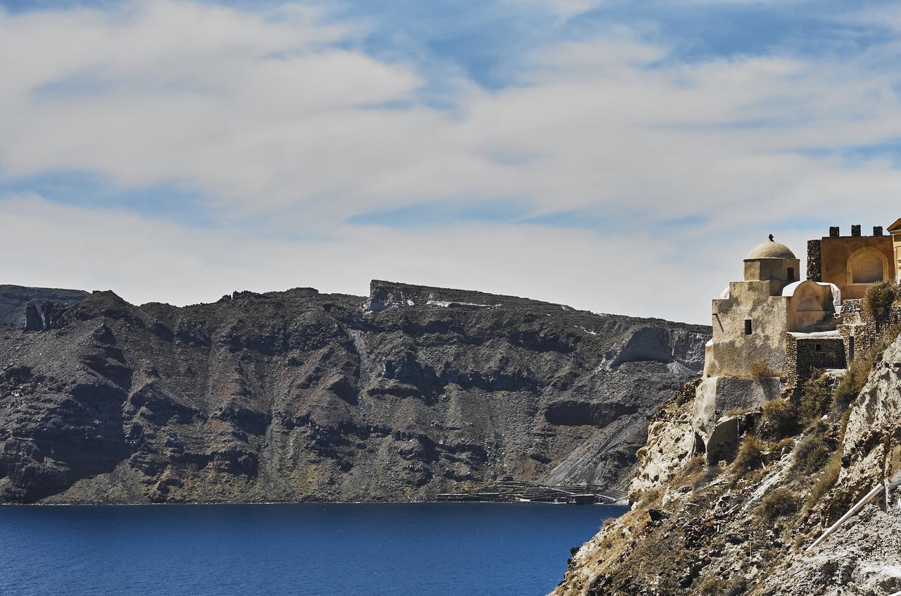 Helianthus Suites- Caldera Caves Oía Dış mekan fotoğraf