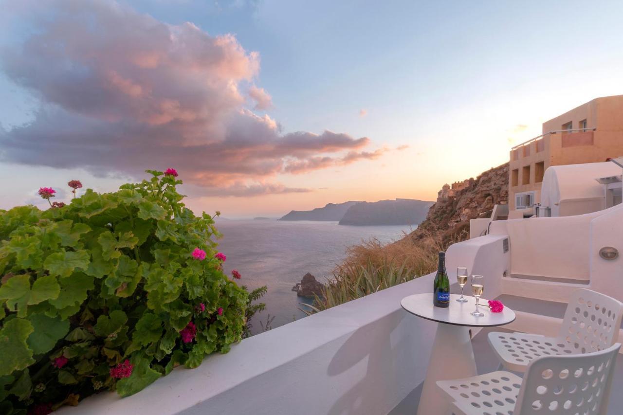 Helianthus Dream Homes Oía Dış mekan fotoğraf